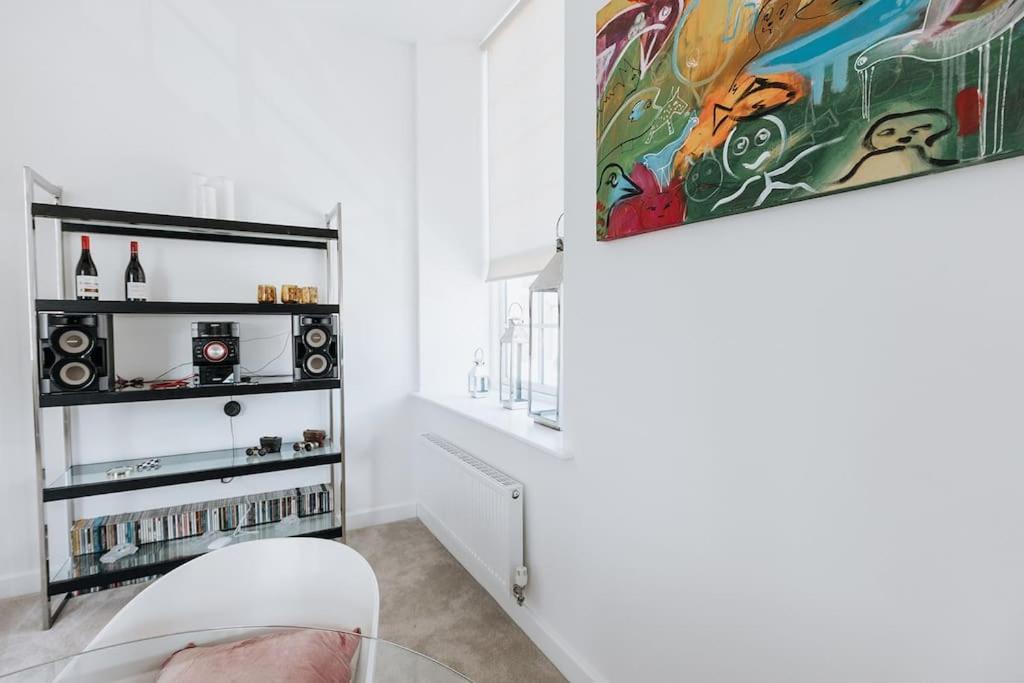 Bobbin Row - Grade 2 Listed Property With A Beautiful Design With Access To Leeds Leeds  Kültér fotó